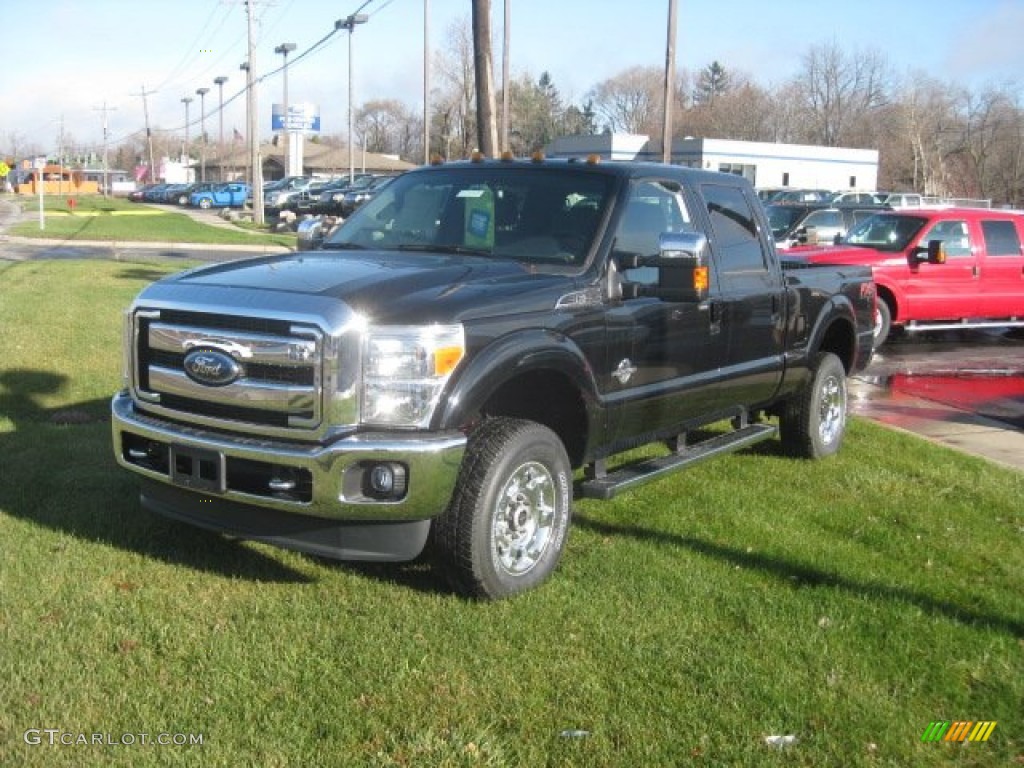 2012 F350 Super Duty Lariat Crew Cab 4x4 - Black / Black photo #1