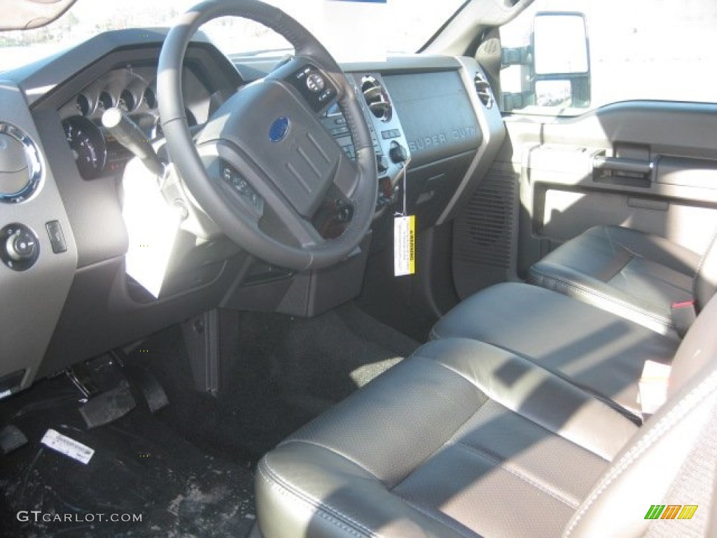 2012 F350 Super Duty Lariat Crew Cab 4x4 - Black / Black photo #12