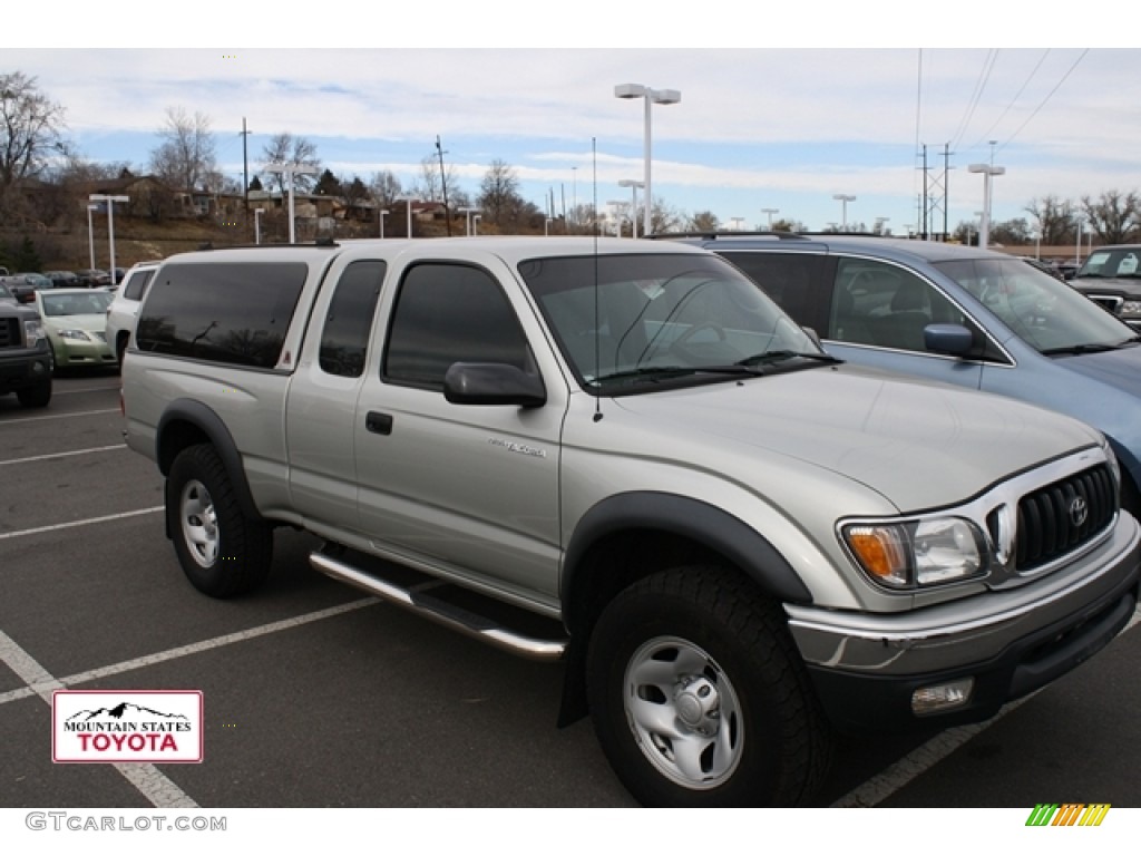 2004 Tacoma V6 Xtracab 4x4 - Lunar Mist Metallic / Charcoal photo #1