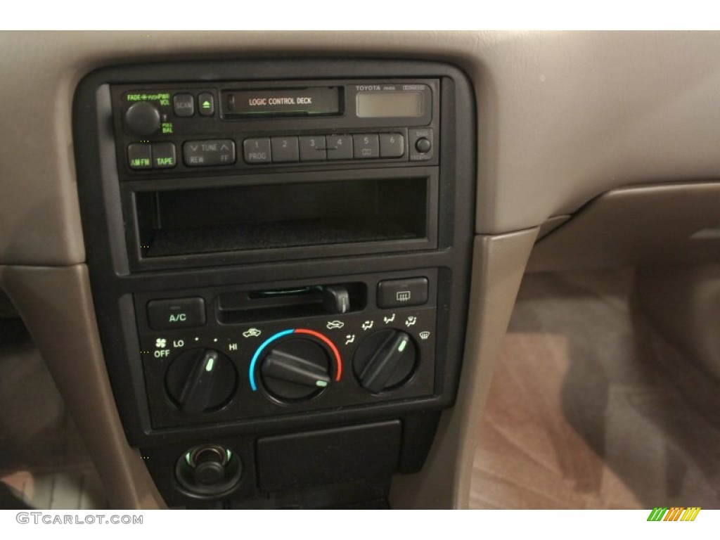 1997 Camry LE - Blue Velvet Pearl / Beige photo #14