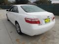 Super White - Camry LE Photo No. 5
