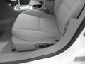 2009 Polar White Saturn Aura XE  photo #31