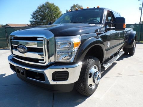 2012 Ford F350 Super Duty XLT Crew Cab 4x4 Dually Data, Info and Specs