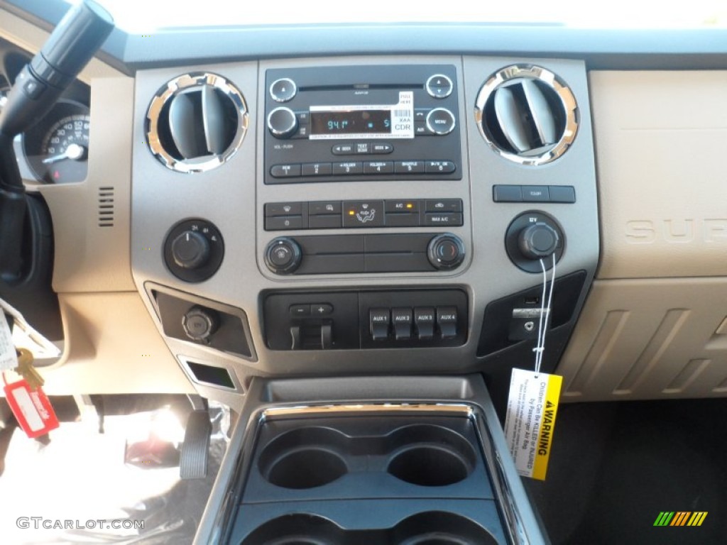 2012 Ford F350 Super Duty XLT Crew Cab 4x4 Dually Controls Photo #56973302