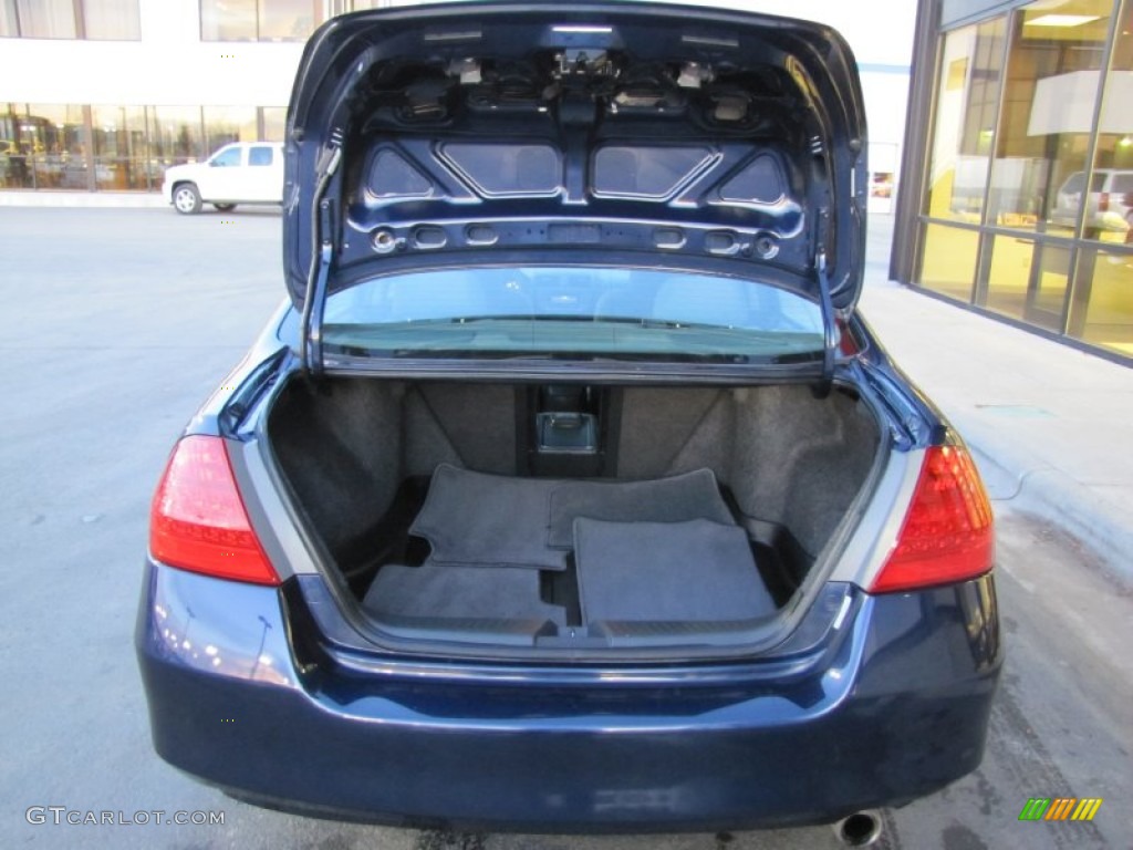 2006 Accord EX Sedan - Royal Blue Pearl / Gray photo #24