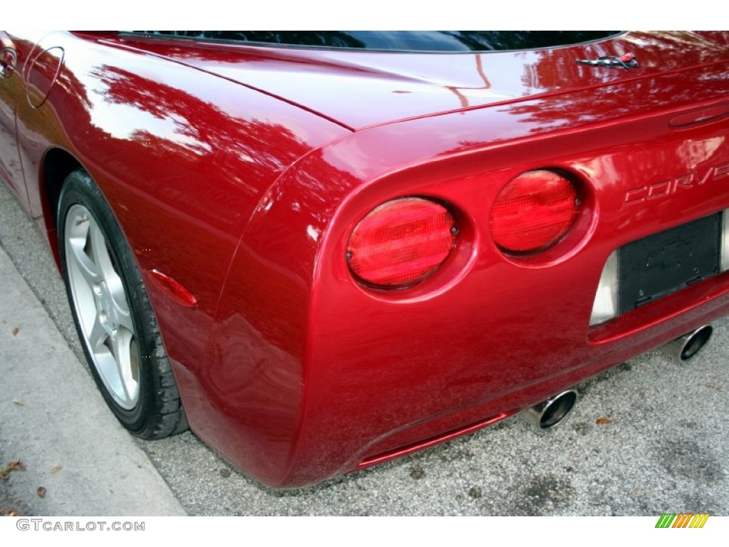 2000 Corvette Coupe - Magnetic Red Metallic / Black photo #15