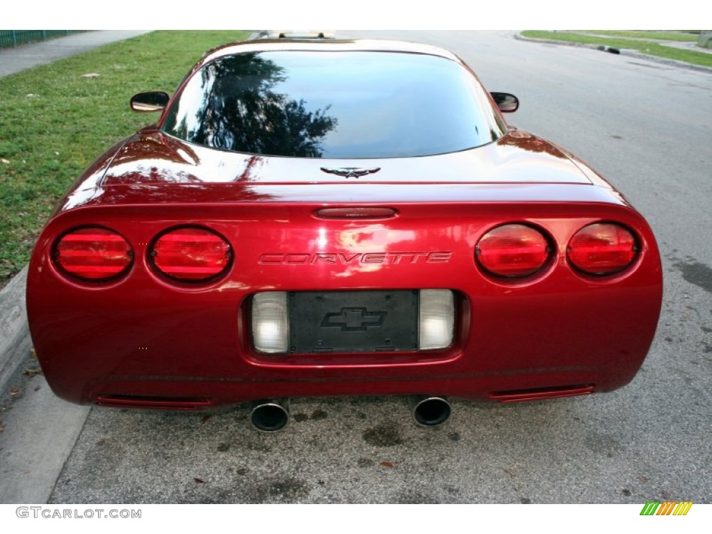2000 Corvette Coupe - Magnetic Red Metallic / Black photo #17