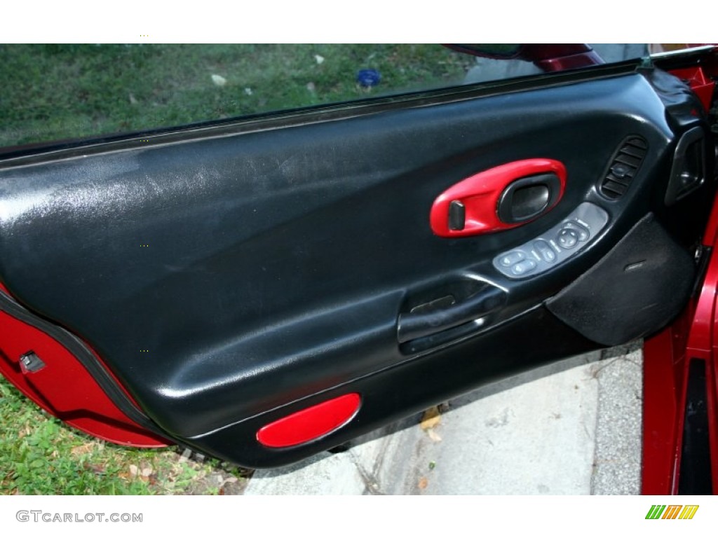 2000 Corvette Coupe - Magnetic Red Metallic / Black photo #33
