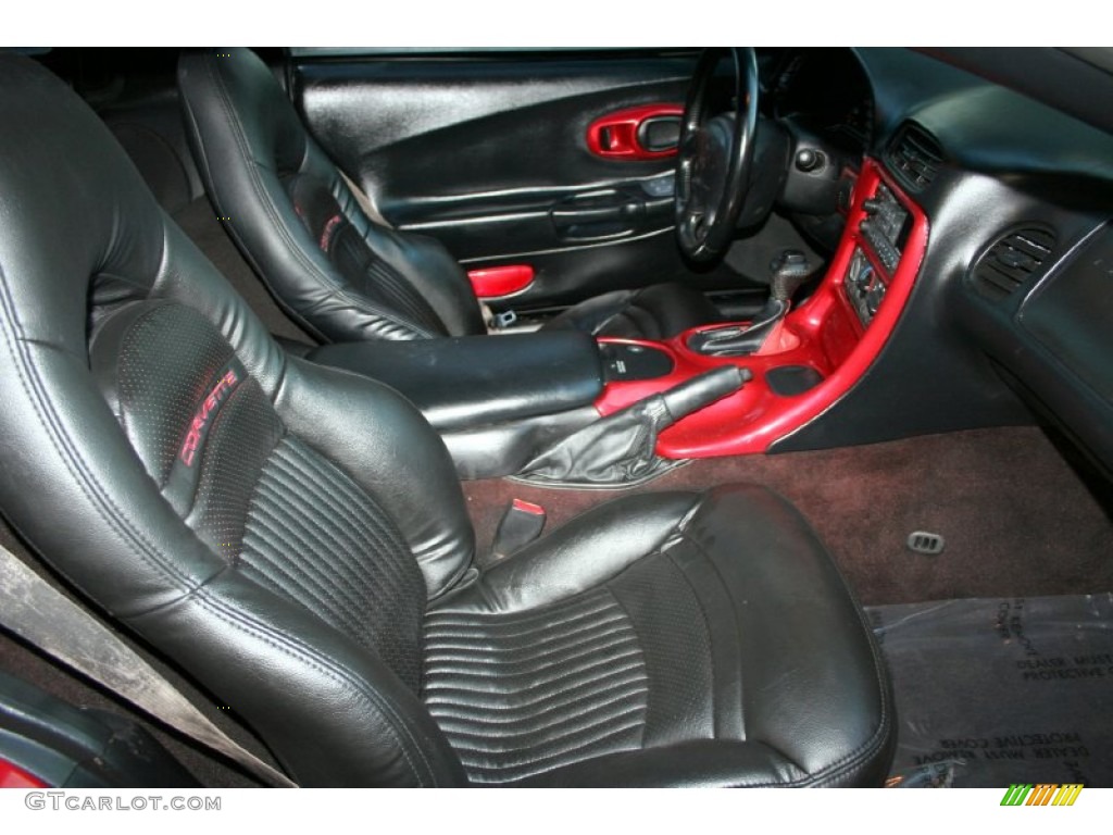 2000 Corvette Coupe - Magnetic Red Metallic / Black photo #44