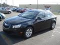 Black Granite Metallic - Cruze LS Photo No. 4