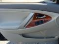 Black - Camry XLE Photo No. 6