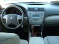 Black - Camry XLE Photo No. 9