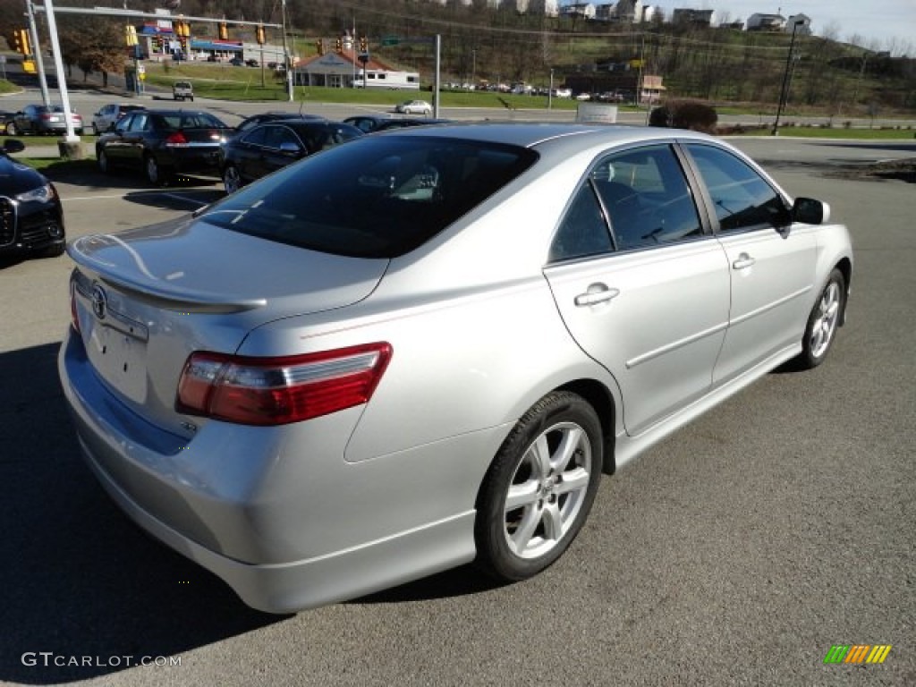 Titanium Metallic 2007 Toyota Camry SE Exterior Photo #56978693