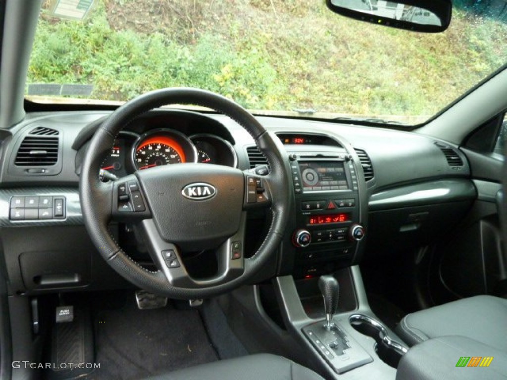 2011 Sorento SX V6 AWD - Titanium Silver / Black photo #12