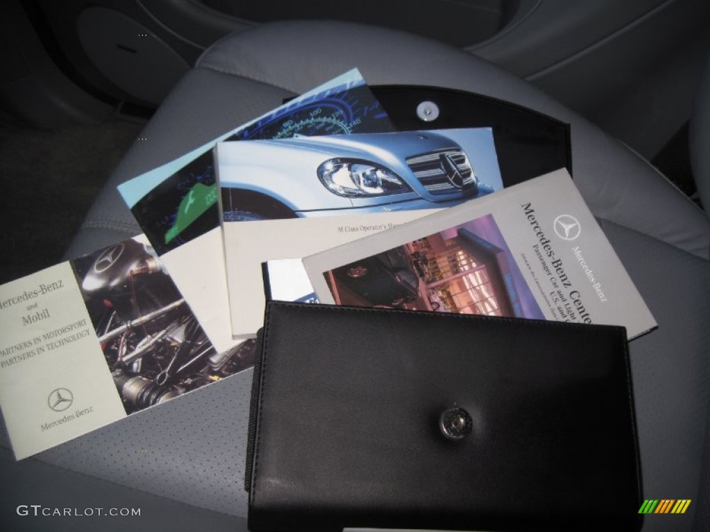 2004 Mercedes-Benz ML 500 4Matic Books/Manuals Photo #56983257