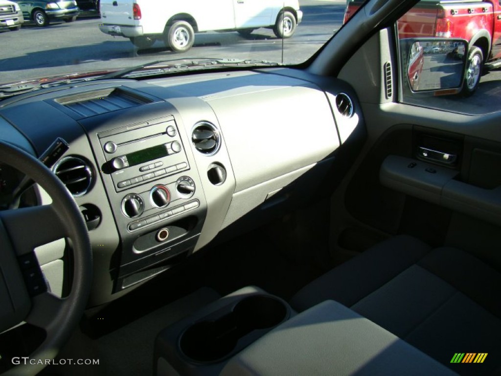2006 F150 XLT SuperCrew - Dark Toreador Red Metallic / Medium/Dark Flint photo #18