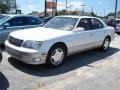 Diamond White Pearl - LS 400 Photo No. 1
