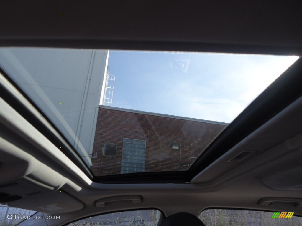 2010 BMW 3 Series 335i xDrive Sedan Sunroof Photo #56985989