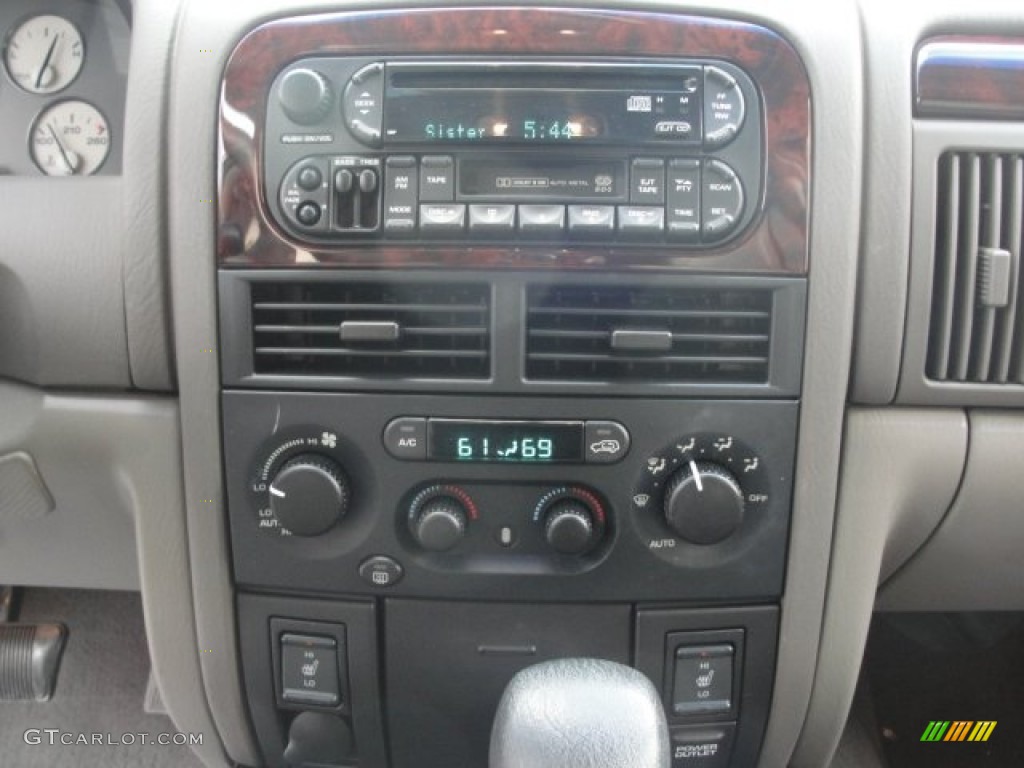 2002 Grand Cherokee Limited 4x4 - Black / Taupe photo #23