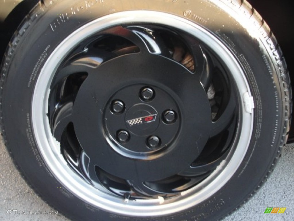 1995 Chevrolet Corvette Coupe Wheel Photo #56988671