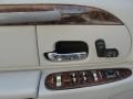 1999 Performance White Lincoln Town Car Executive  photo #16