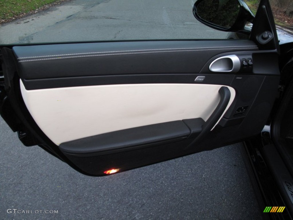 2011 Porsche 911 Turbo S Coupe Black/Cream Door Panel Photo #56996371
