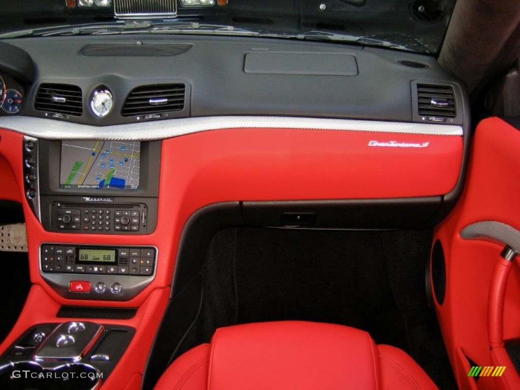 2009 Maserati GranTurismo S Rosso Corallo Dashboard Photo #56996434