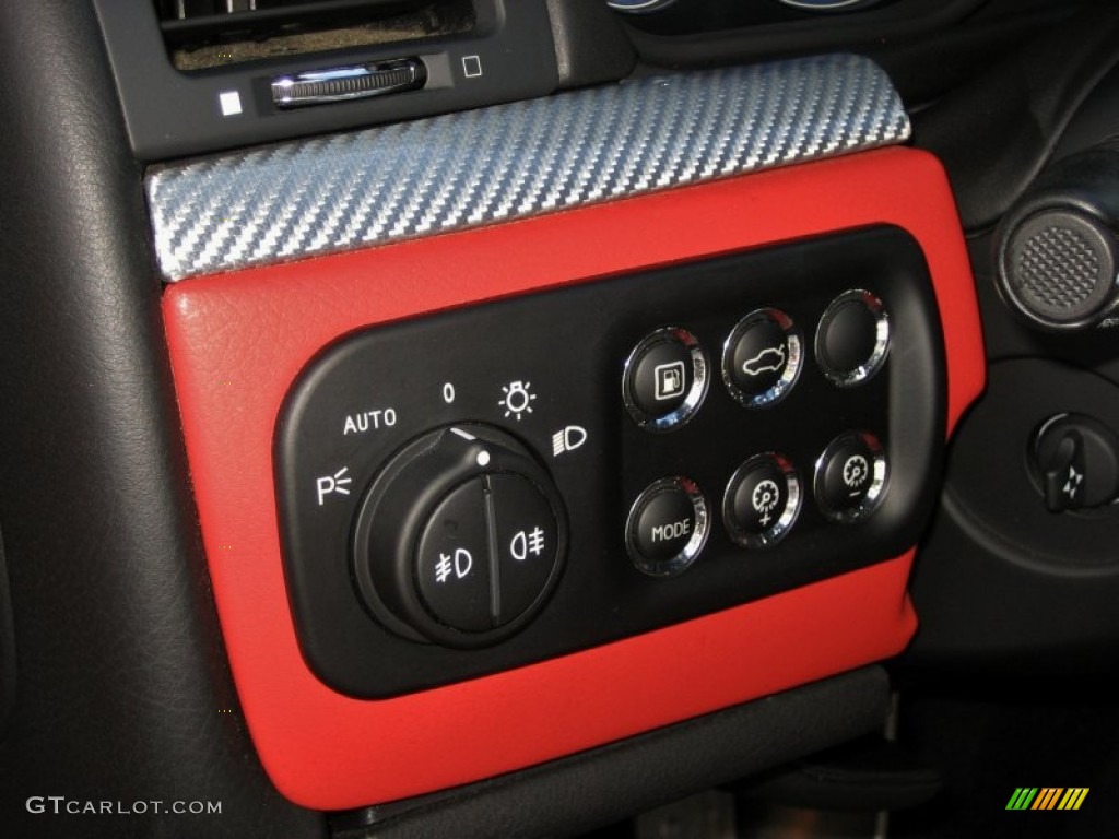 2009 Maserati GranTurismo S Controls Photo #56996460