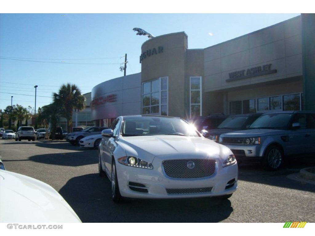 2012 XJ XJL Portfolio - Polaris White / Ivory/Oyster photo #1