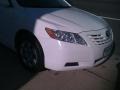 Super White - Camry LE Photo No. 15