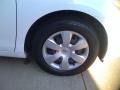 Super White - Camry LE Photo No. 26