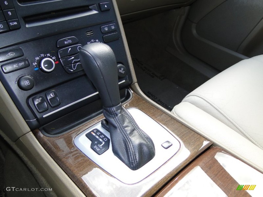 2010 Volvo XC90 3.2 Transmission Photos