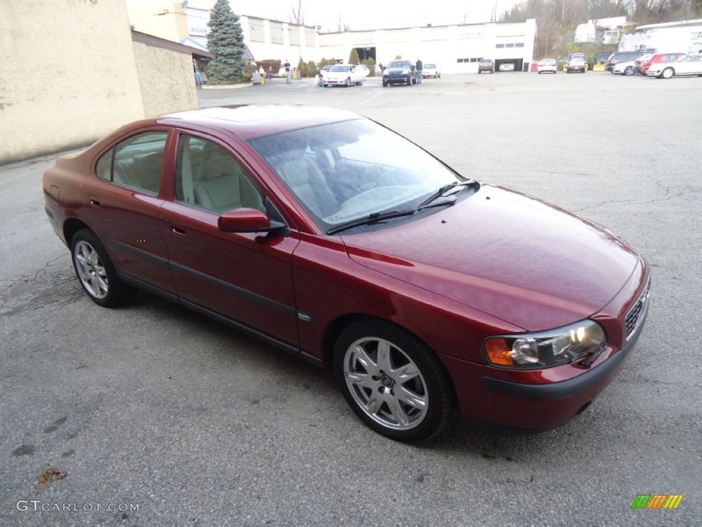 Ruby Red Metallic 2004 Volvo S60 2.5T AWD Exterior Photo #56999673