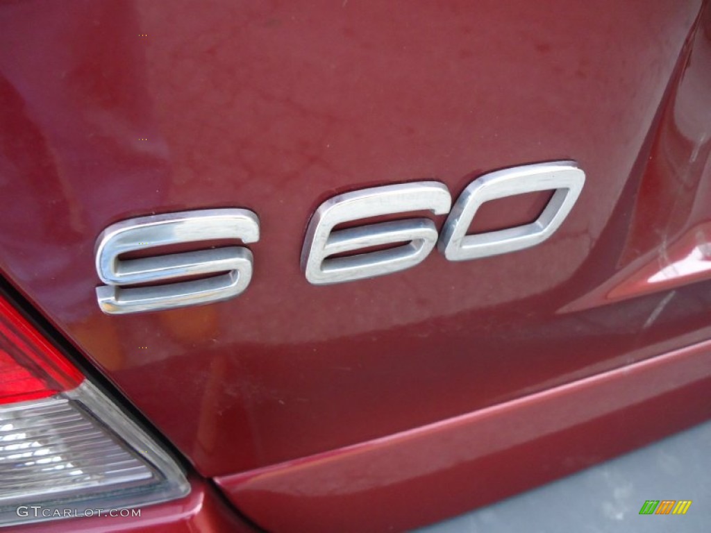 2004 Volvo S60 2.5T AWD Marks and Logos Photo #57000005