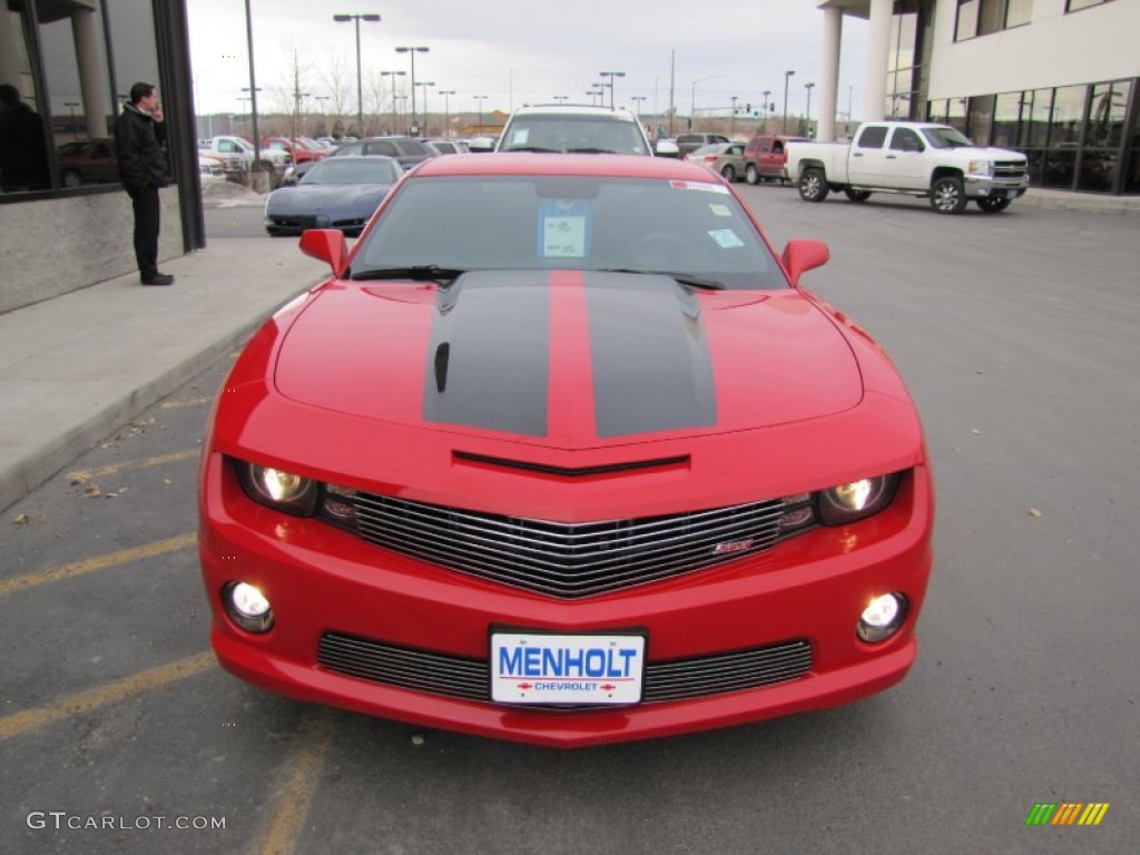 2011 Camaro LS Coupe - Victory Red / Black photo #26