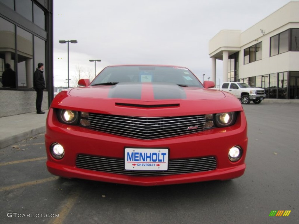 2011 Camaro LS Coupe - Victory Red / Black photo #27