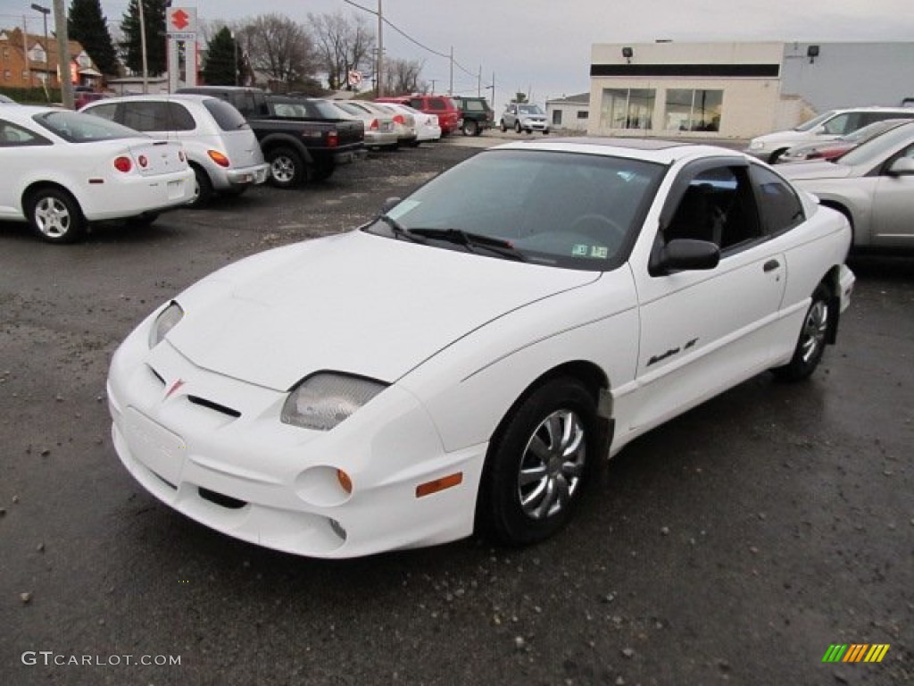 2000 Sunfire GT Coupe - Bright White / Graphite photo #7