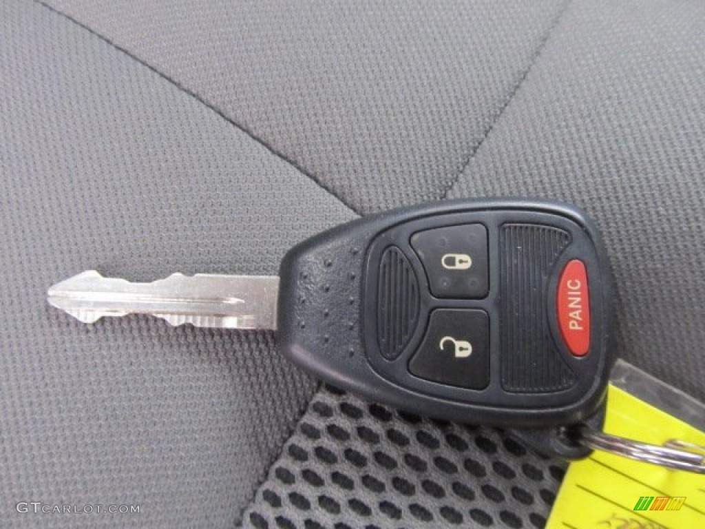 2008 Jeep Wrangler Sahara 4x4 Keys Photos