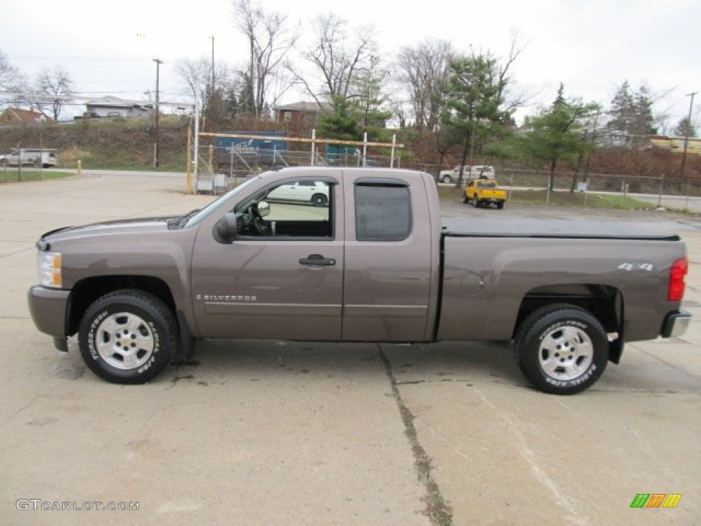 Desert Brown Metallic 2007 Chevrolet Silverado 1500 LT Extended Cab 4x4 Exterior Photo #57009707