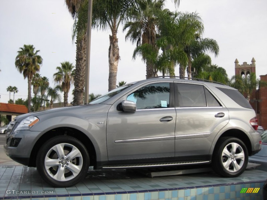 Palladium Silver Metallic 2010 Mercedes-Benz ML 350 BlueTEC 4Matic Exterior Photo #57011702