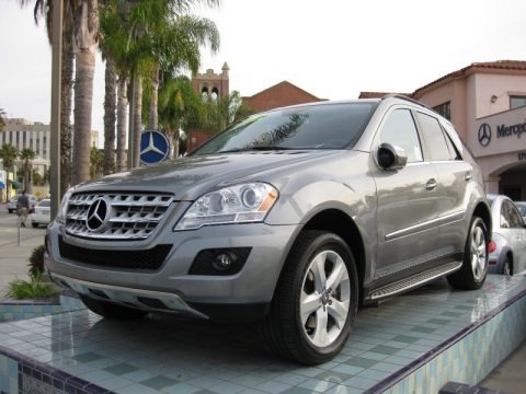 2010 Mercedes-Benz ML 350 BlueTEC 4Matic Data, Info and Specs