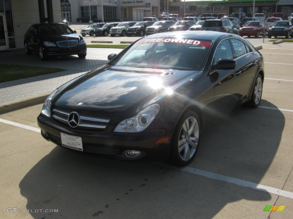 Obsidian Black Metallic Mercedes-Benz CLS