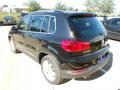 Deep Black Metallic - Tiguan SE Photo No. 5