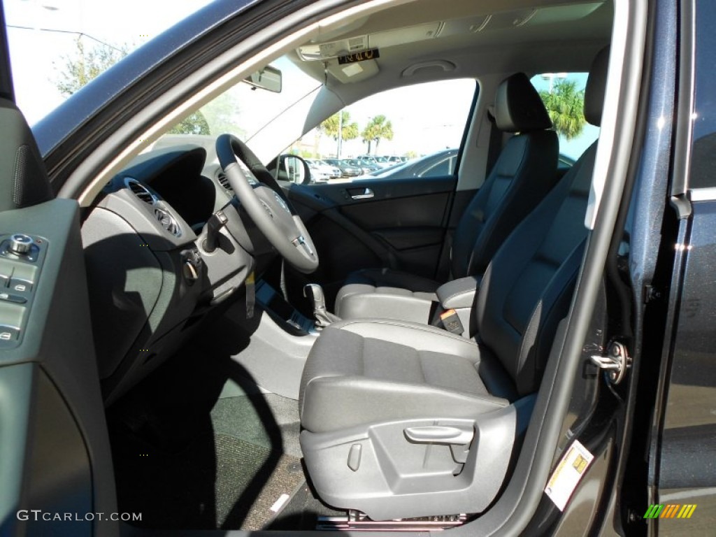 2012 Tiguan SE - Deep Black Metallic / Black photo #11