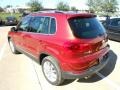 Wild Cherry Metallic - Tiguan SE Photo No. 5