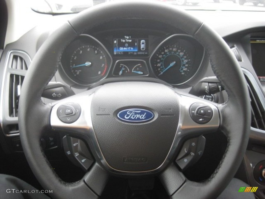 2012 Ford Focus Titanium 5-Door Charcoal Black Leather Steering Wheel Photo #57014450