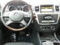 Black - ML 350 4Matic Photo No. 4