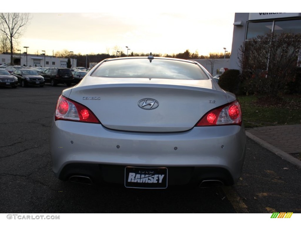 2011 Genesis Coupe 3.8 Grand Touring - Silverstone / Black Leather photo #6