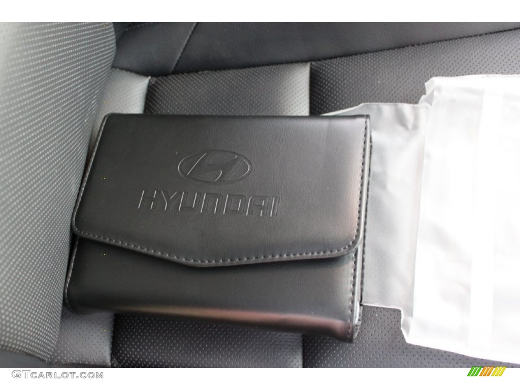 2011 Hyundai Genesis Coupe 3.8 Grand Touring Books/Manuals Photo #57015741