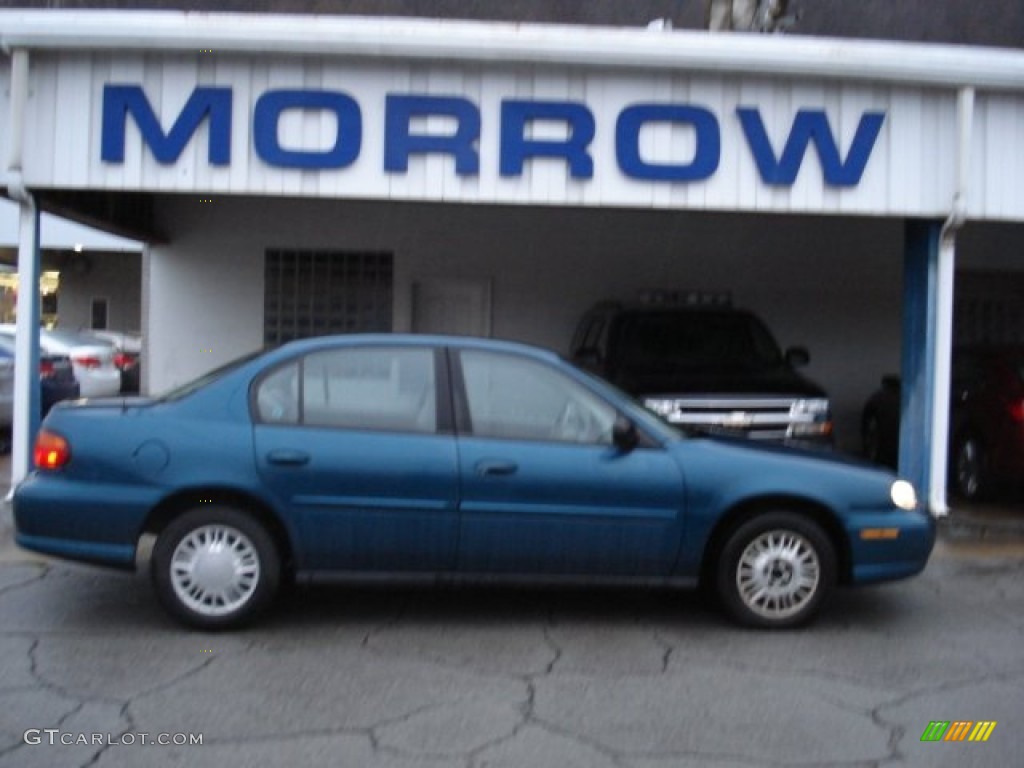 Dark Tropic Teal Metallic Chevrolet Malibu